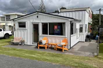 8 Second Avenue, Urenui