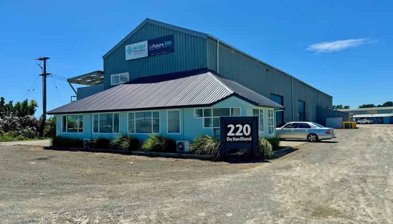 220 De Havilland Drive, Bell Block