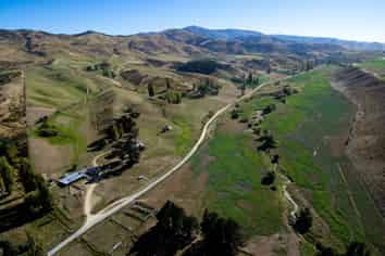 501 Waikerikeri Valley Road, Waikerikeri