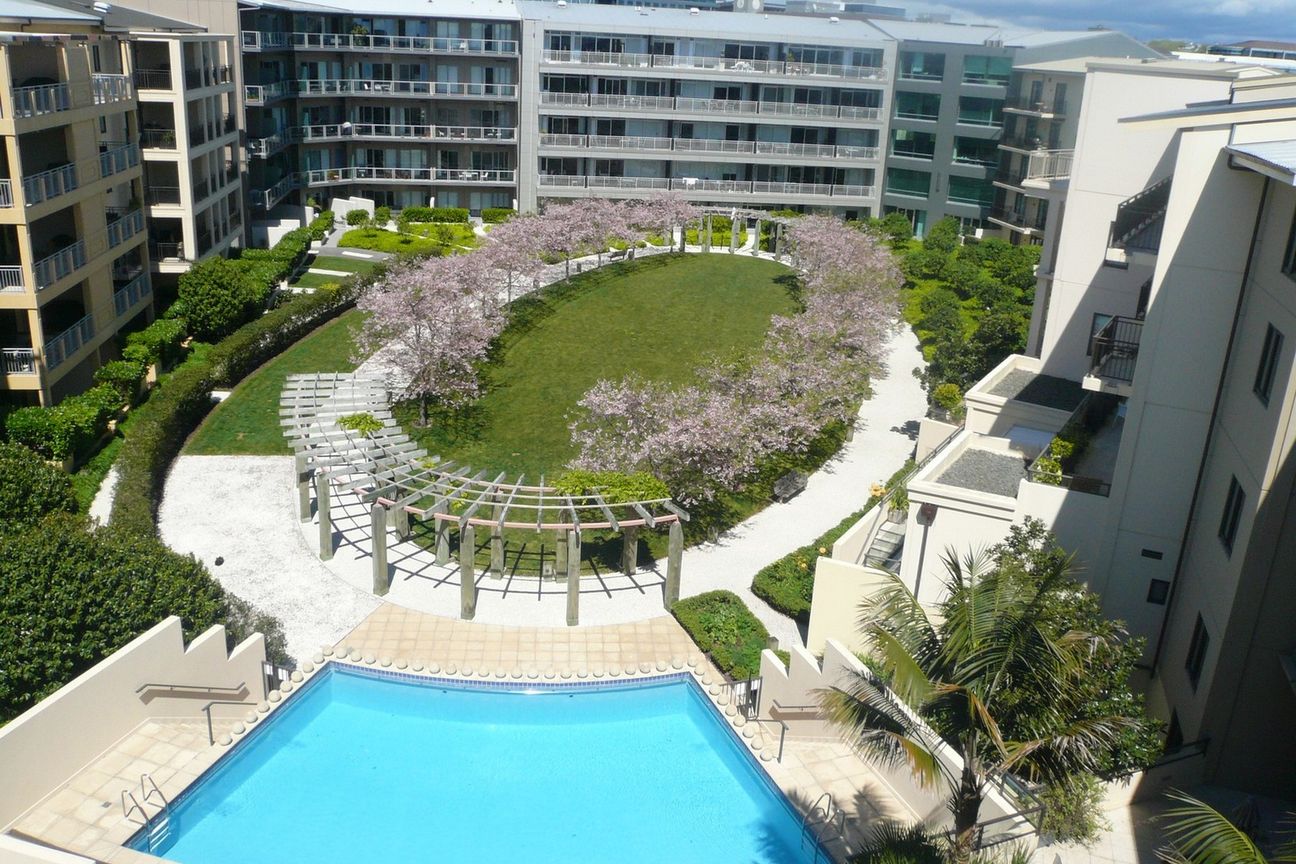 North facing with beautiful park & facilities - Widok 2