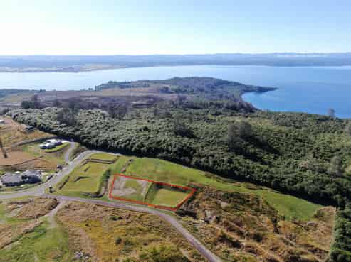 315 Highland Drive, Acacia Bay