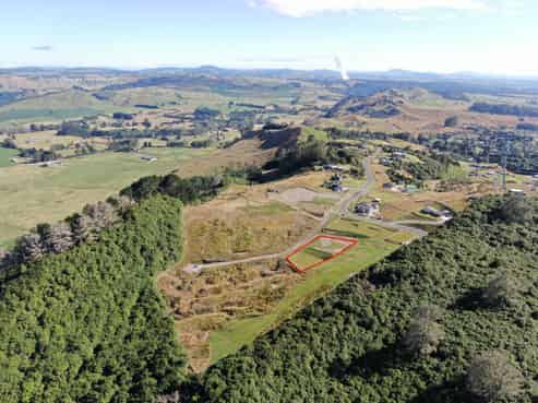 315 Highland Drive, Acacia Bay