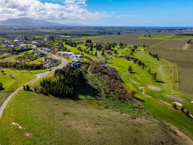 131 Marlborough Ridge Drive, Fairhall