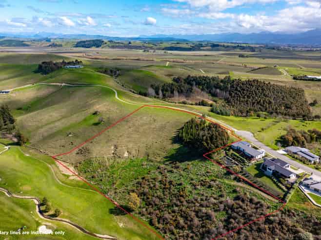 131 Marlborough Ridge Drive, Fairhall