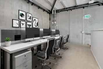 PREMIUM LOCKUP, WORKSHOP OR OFFICE