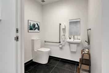 PREMIUM LOCKUP, WORKSHOP OR OFFICE