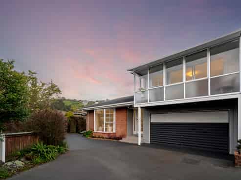 2/202A Main Road, Moncks Bay