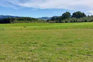 1216 Waimumu Road, Waimumu