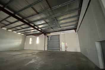 Wiri warehouse For Lease