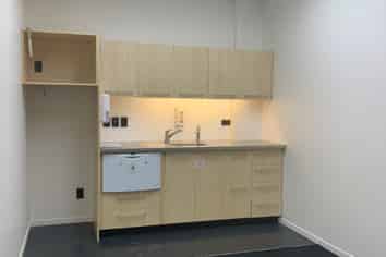 RETAIL IN GLEN EDEN TOWN CENTRE
