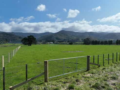  Boundary Road, Featherston