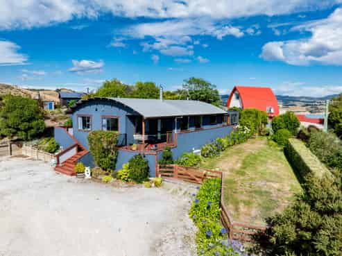 13A Cardiff Street, Moeraki