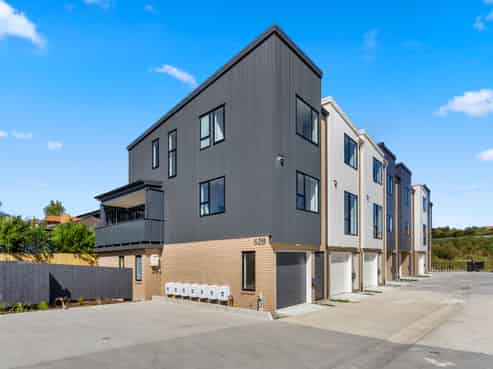9-52 Rosedale Road, Pinehill