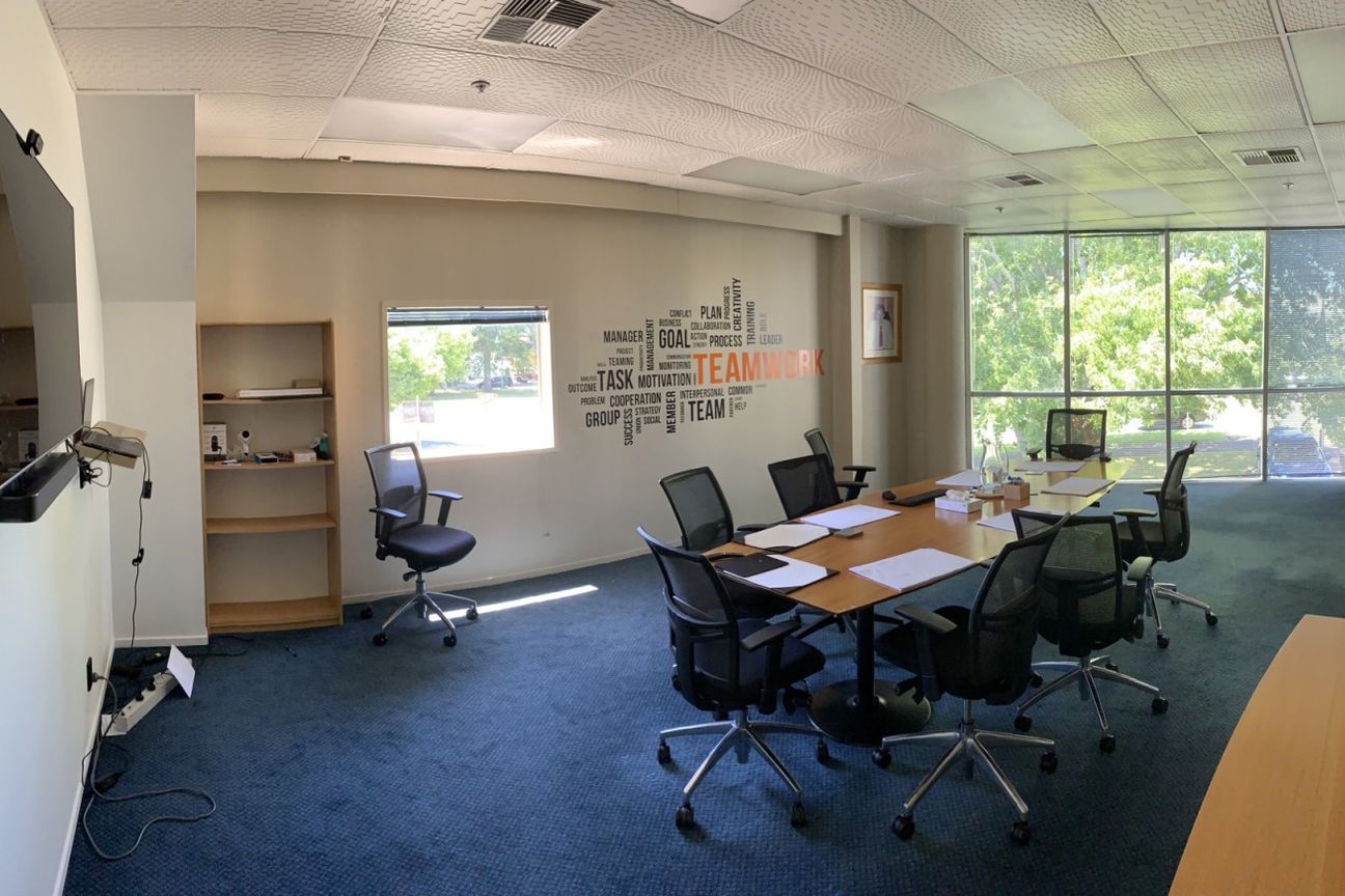 Well Appointed Office | 175 m² | Rosebank Road - Fler
