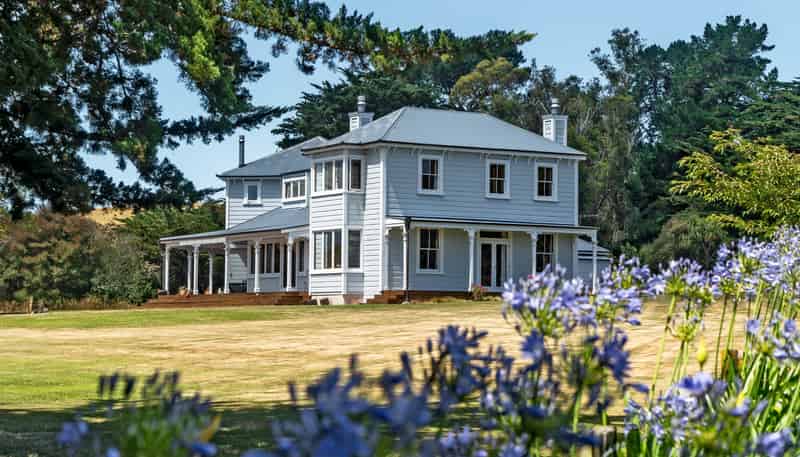 302 Riverside Road, Martinborough