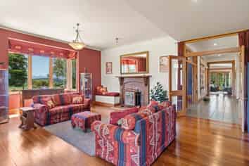 302 Riverside Road, Martinborough