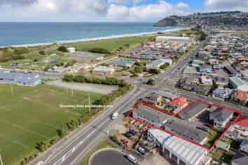 Dunedin 17 Unit Motel St Kilda Beach Over the Road