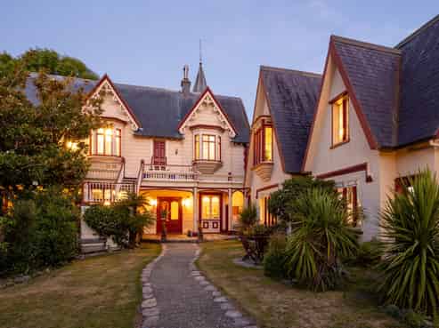64 Brougham Street, Nelson South