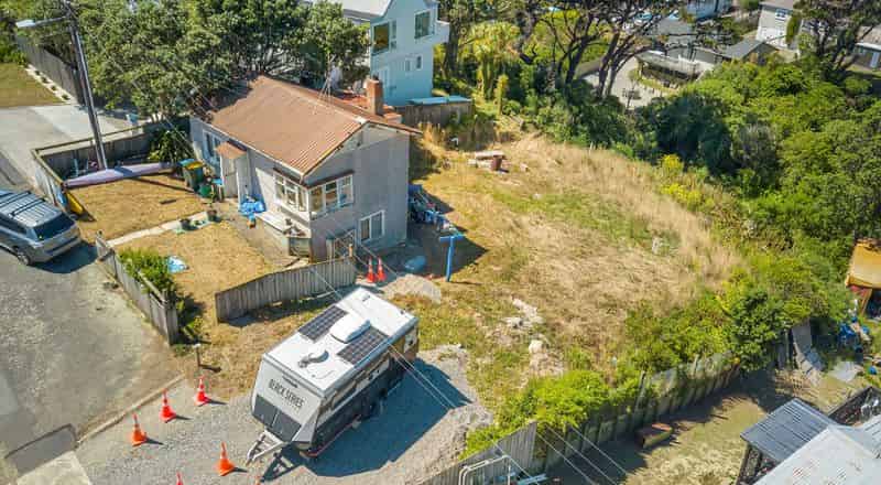 1/ 36 Whanake Street, TITAHI BAY, Porirua City For Sale realestate