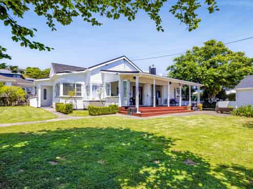 44 Upjohn Street, Brooklands