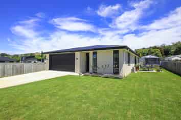 8 Robin Azariah Place, Te Kuiti