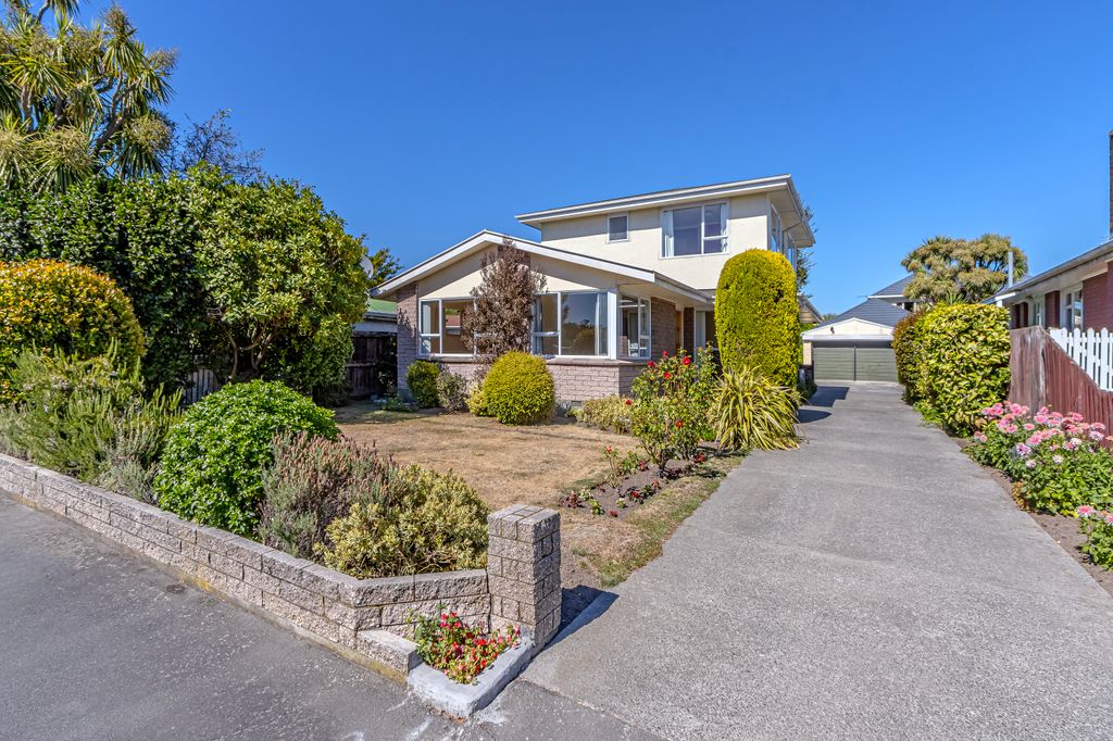 Sold 31 Colman Avenue, Sockburn realestate.co.nz