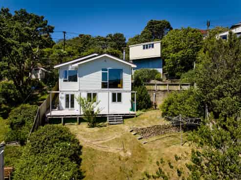 10 Sutherland Crescent, Melrose