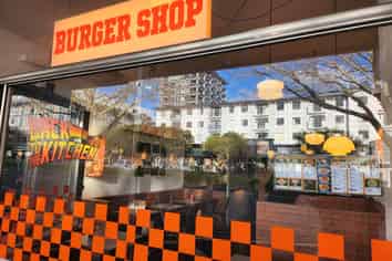 Bustling Eden Terrace location for investment