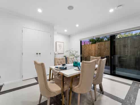 36 Walker Road, Point Chevalier