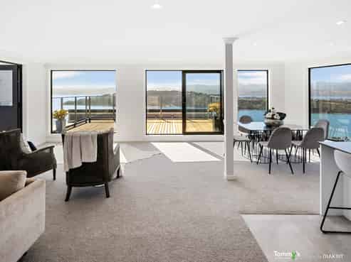 2/25 Thane Road, Roseneath