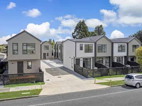 13/47 Beach Road, Te Atatu Peninsula