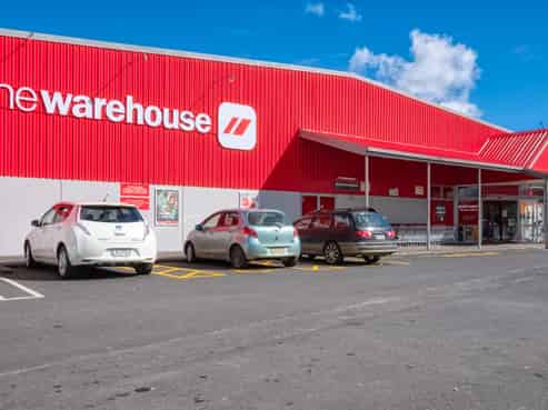 Prime investment property with national tenant