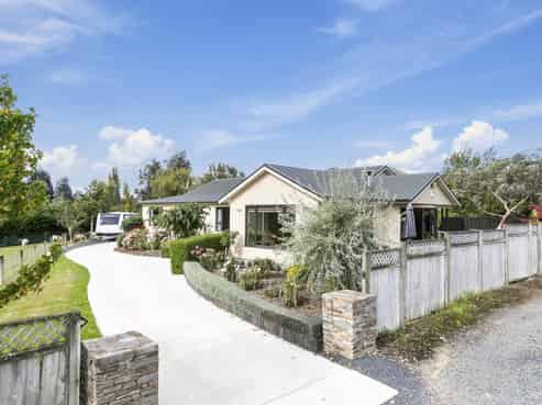411 Gladstone Road, East Taieri
