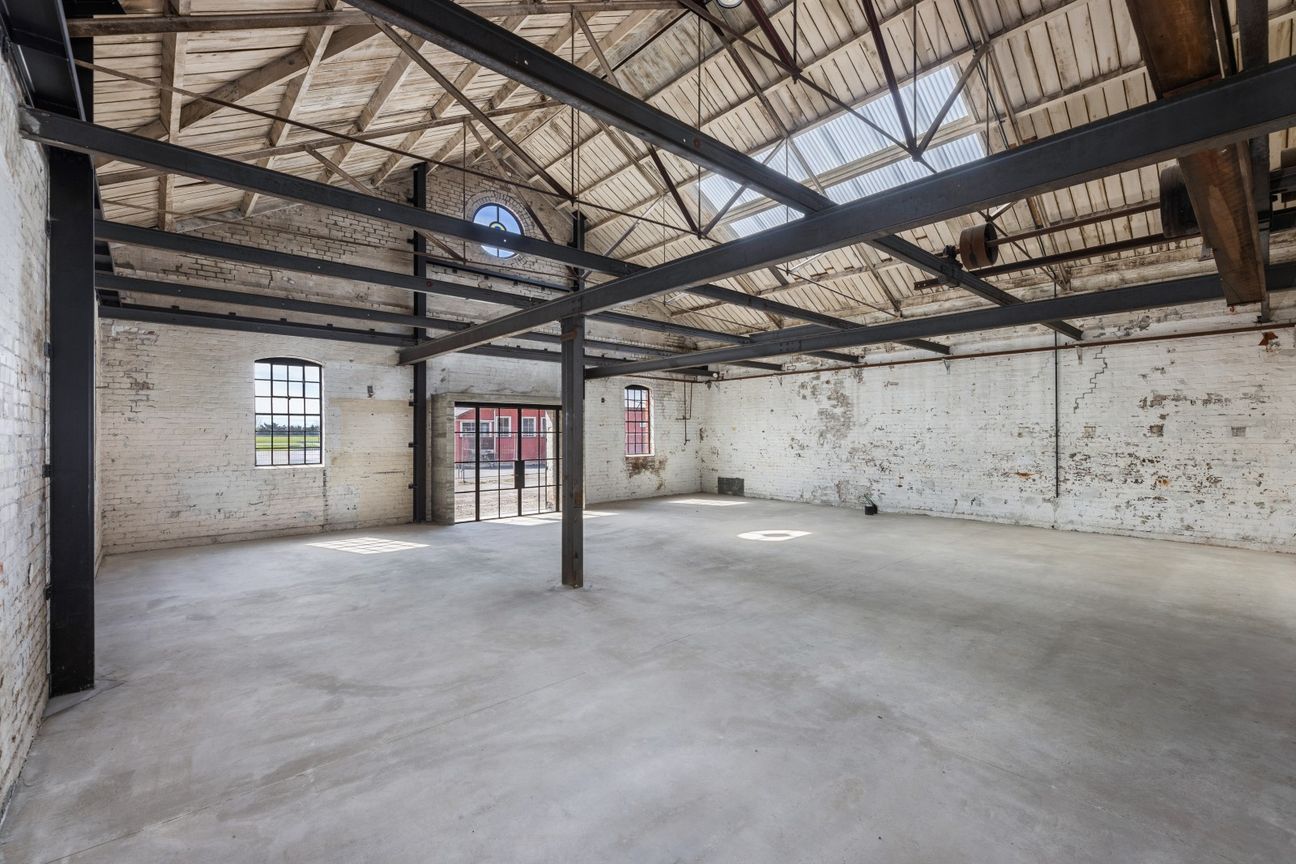 Office/retail options in Islington - Vista 2