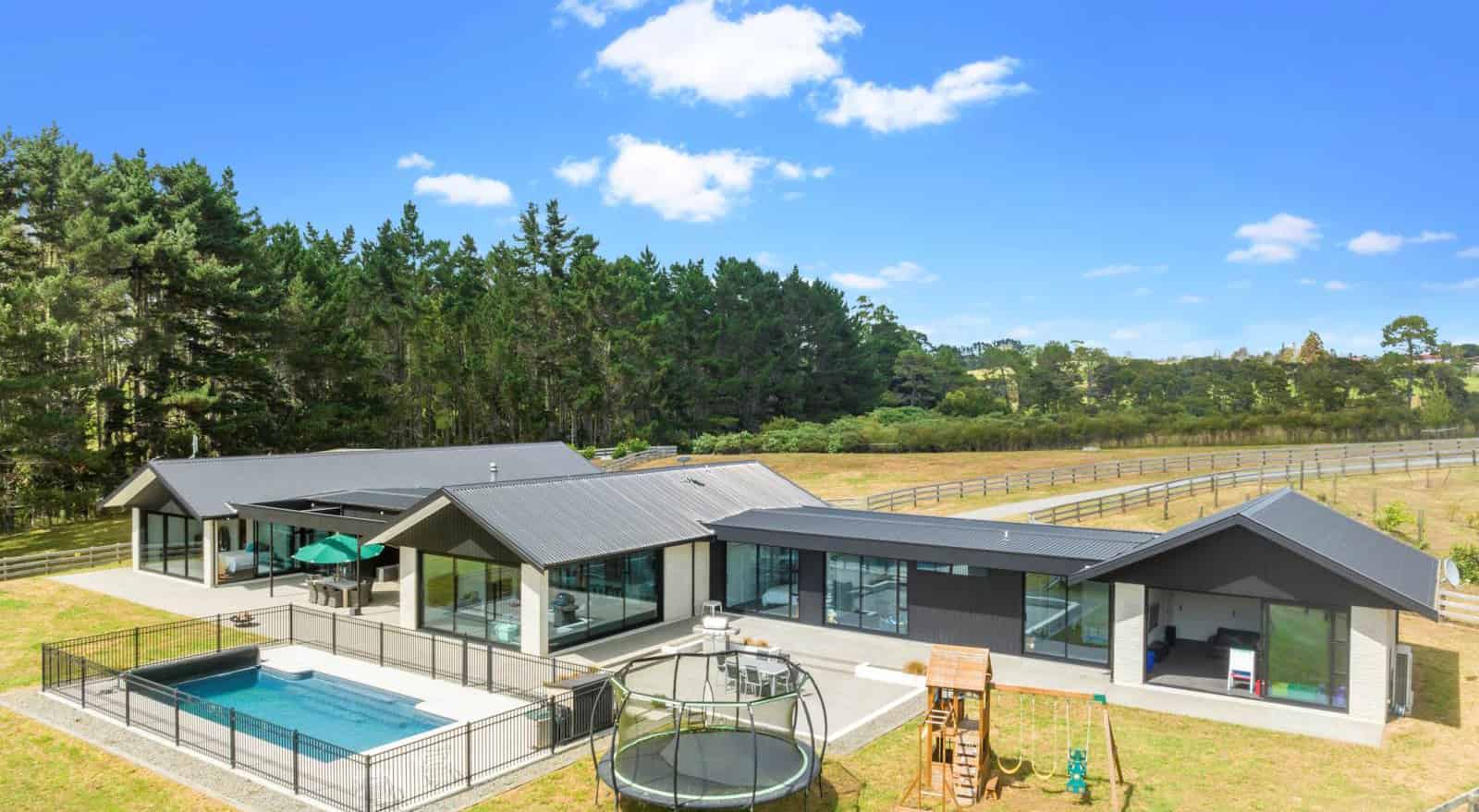 671 WhitfordMaraetai Road, Whitford, Manukau City For Sale