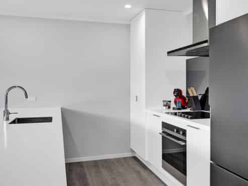 10A Fairbank Avenue, Stratford