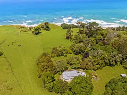  Waihau Station - 618 Waihau Road, Tolaga Bay