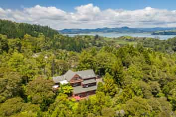 37 Wairakau Road, Totara North