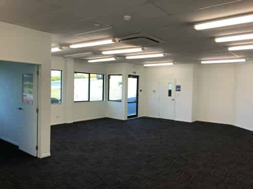 115sqm Ground floor office
