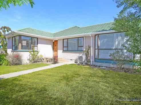 61 Bentley Street, Russley