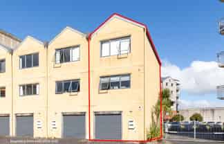 1/12 Crown Lynn Place, New Lynn