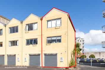 1/12 Crown Lynn Place, New Lynn