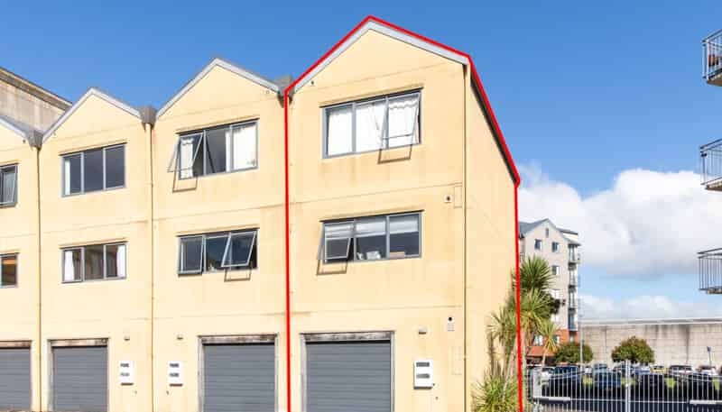 1/12 Crown Lynn Place, New Lynn