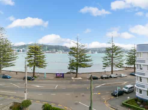 3C/274 Oriental Parade, Oriental Bay