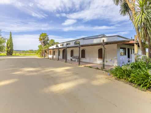 724 Main North Road, Bay View