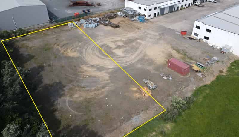 209-211 Connett Road, Bell Block