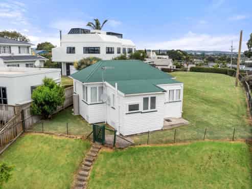 1-5/10 Church Crescent, Panmure