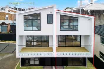 2E Queen Mary Avenue, Epsom