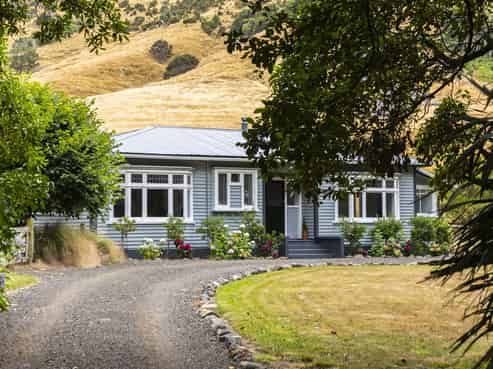3883 Christchurch Akaroa Road, Little River