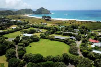 5H Oruawharo Lane, Great Barrier Island